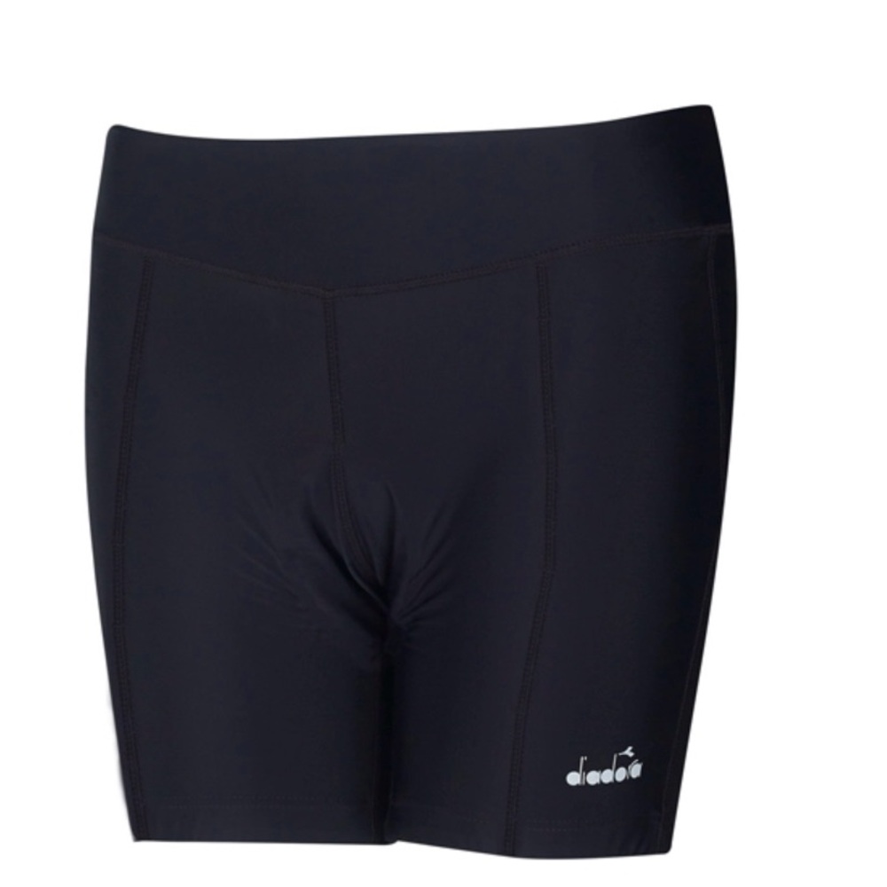 Diadora Black Women's 7” Cycling Shorts Padding in the Rear.